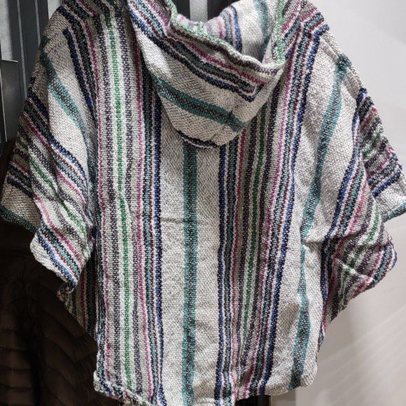 Multi-colored baja hoodie-style poncho from Cienfuegos size Large - NWT - Picture 3 of 4